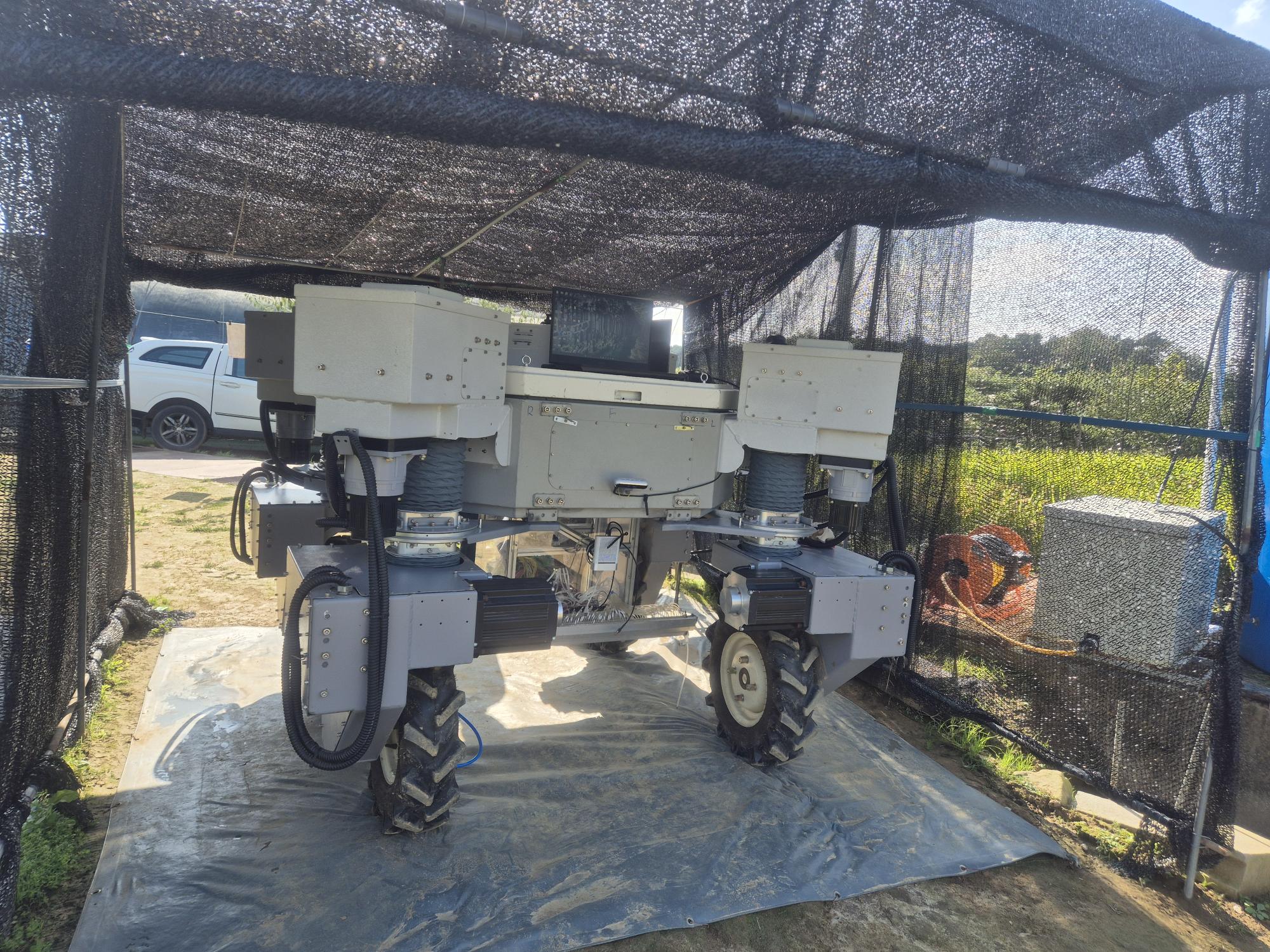 Wizyta prof. M. Strzeleckiego w Jeonbuk National University (전북대학교) w Republice Korei