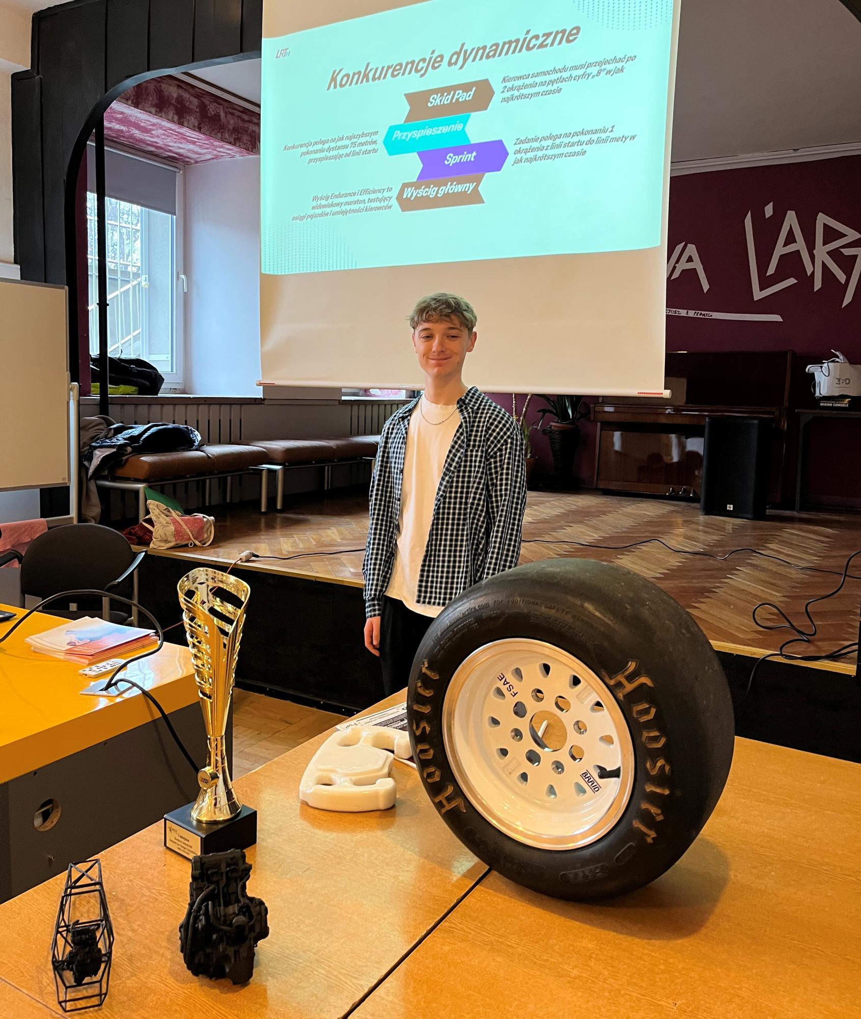 Rozmowy o przyszłości - PŁ w XV LO w Łodzi