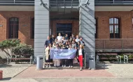 Studenci z Hong Kong Metropolitan University z wizytą w Instytucie Elektroniki