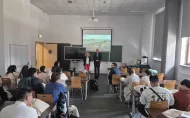 Studenci z Hong Kong Metropolitan University z wizytą w Instytucie Elektroniki